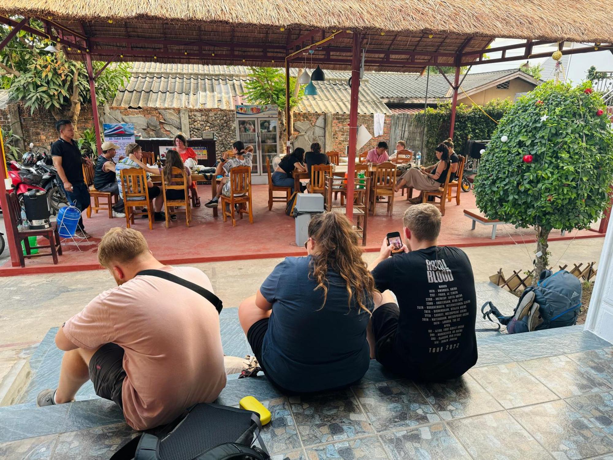 Sabai Sabai Backpackers Hostel Λουάνγκ Πραμπάνγκ Εξωτερικό φωτογραφία