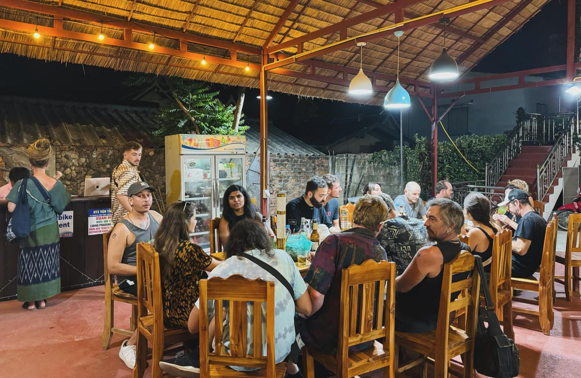 Sabai Sabai Backpackers Hostel Λουάνγκ Πραμπάνγκ Εξωτερικό φωτογραφία