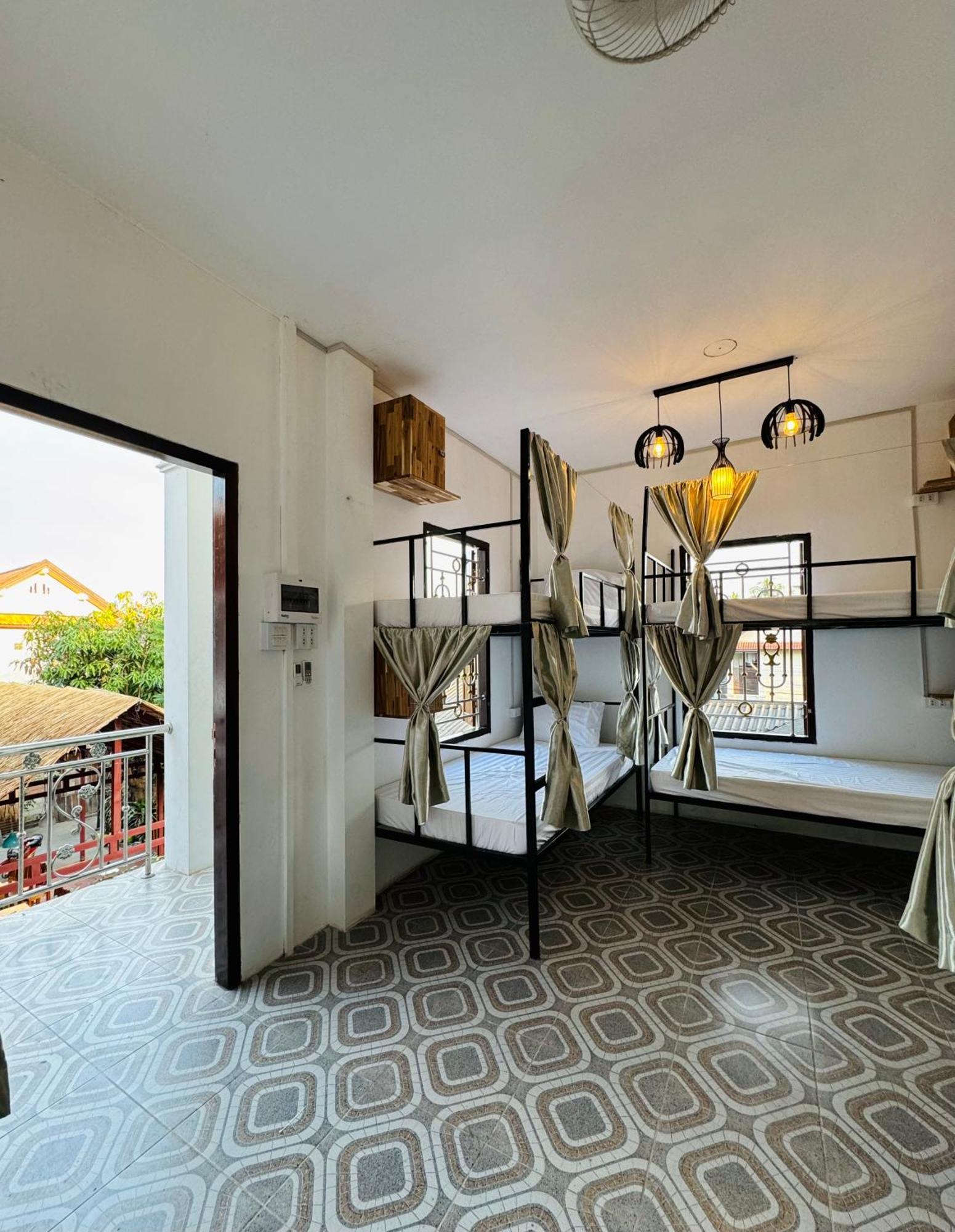 Sabai Sabai Backpackers Hostel Λουάνγκ Πραμπάνγκ Εξωτερικό φωτογραφία